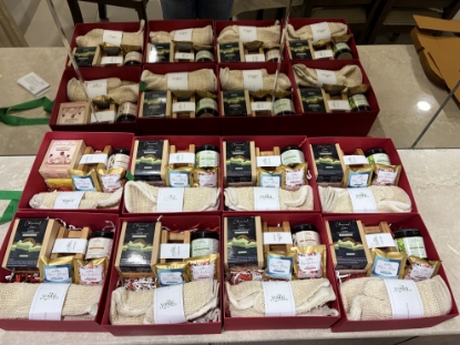 Picture of Glow & Unwind  Box